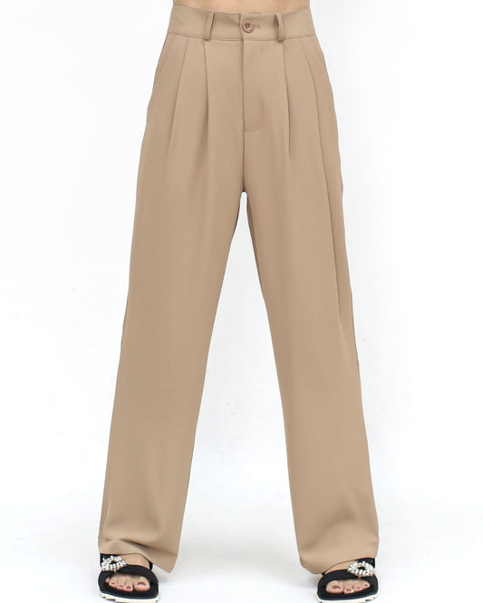 beige chiffon pleats pants *pre-order*