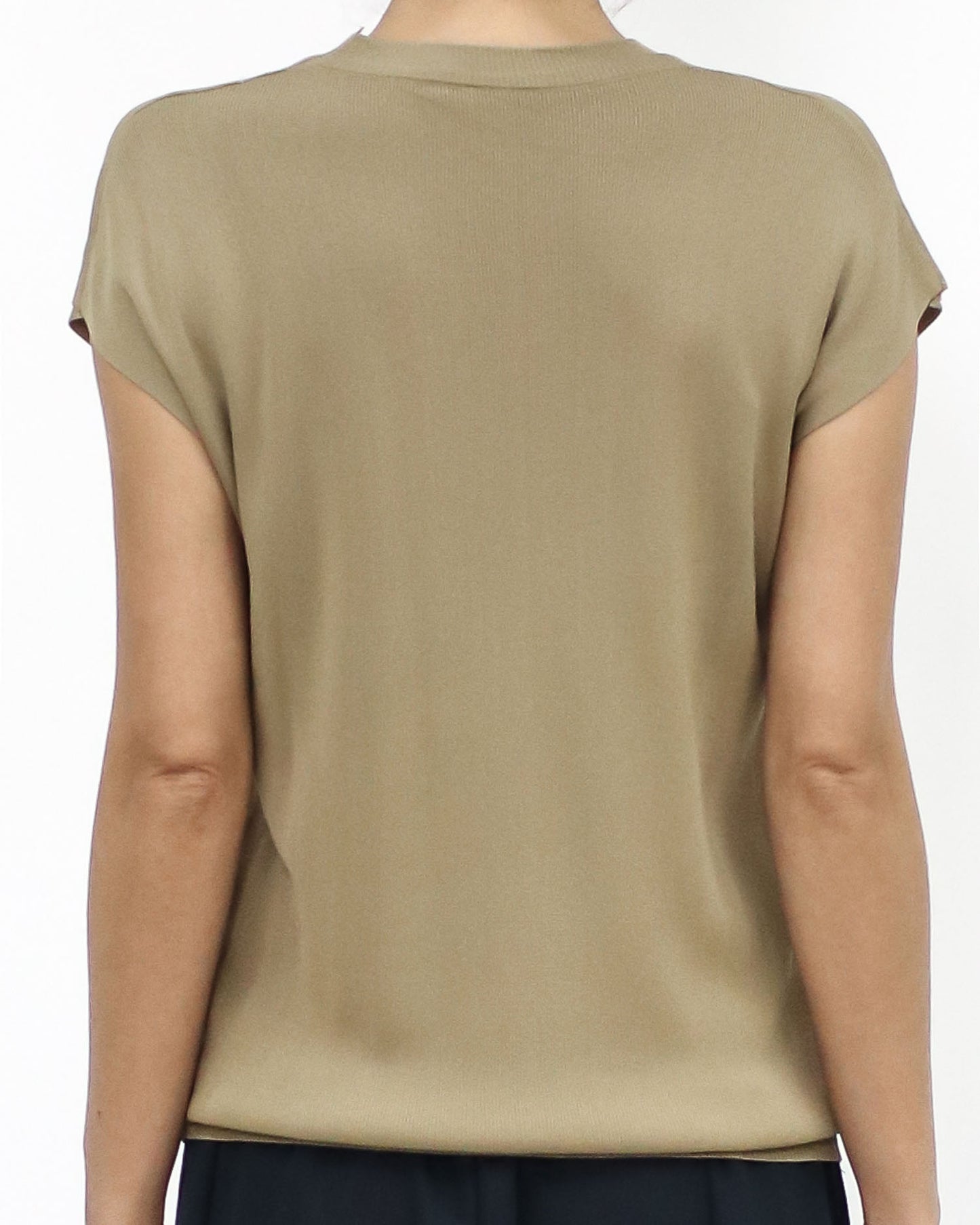 beige fine knitted basic top *pre-order*