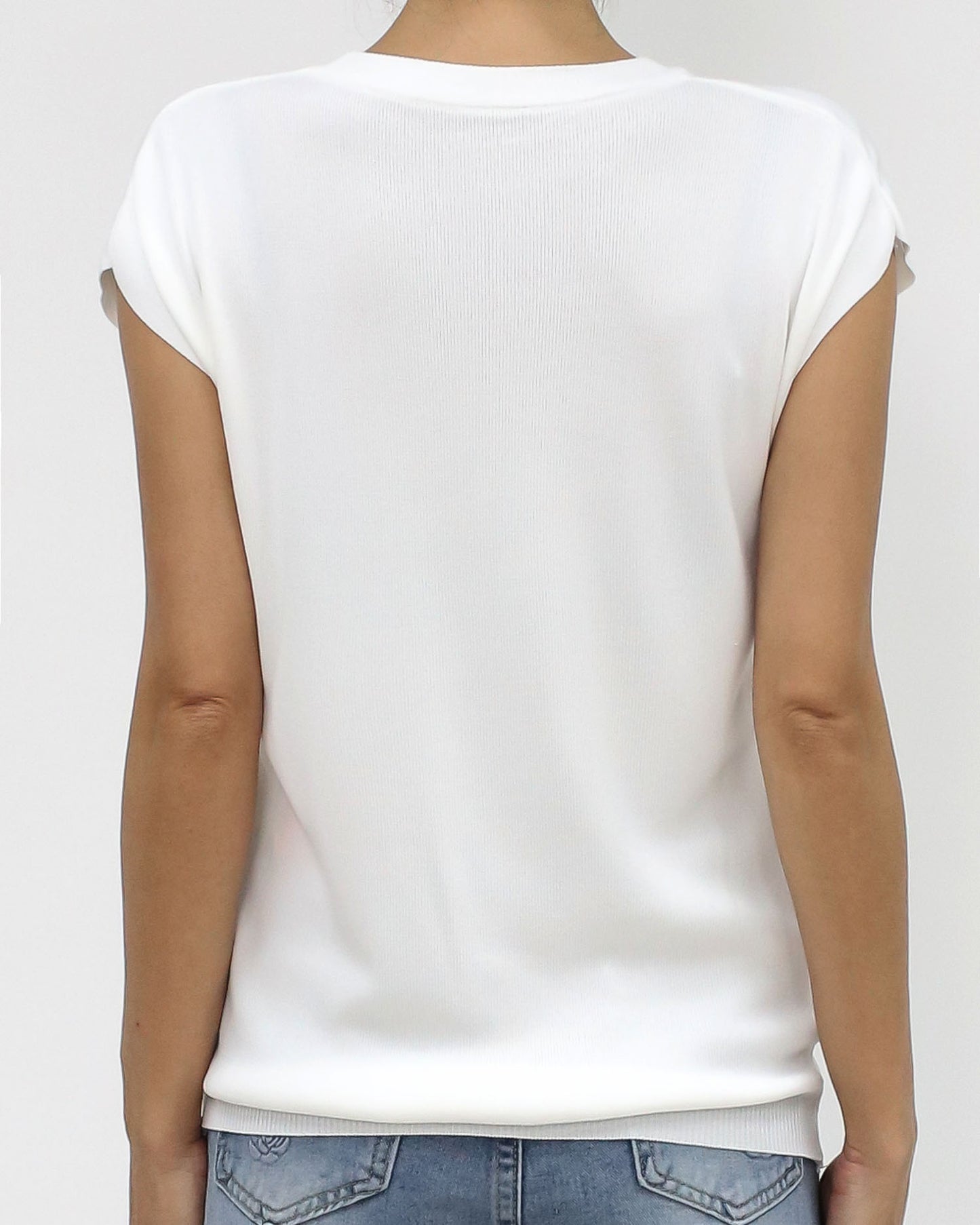 ivory fine knitted basic top *pre-order*