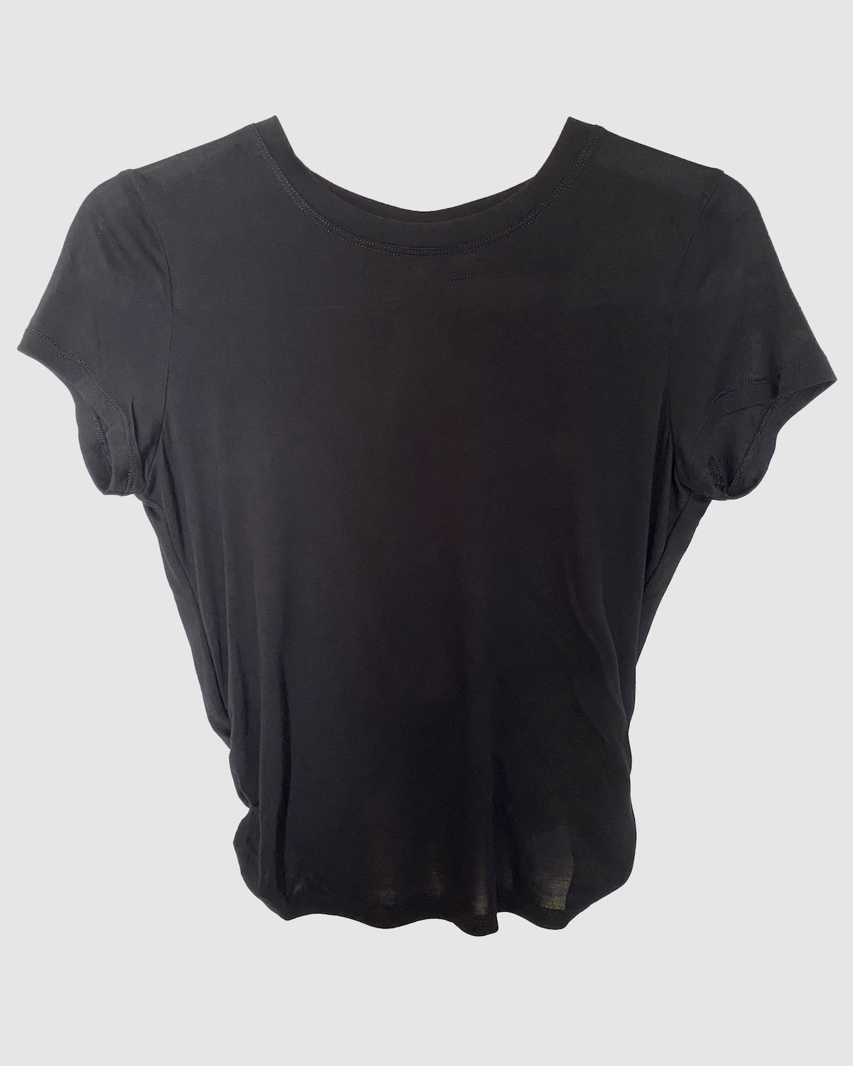 black cutout back cropped sports tee *pre-order*