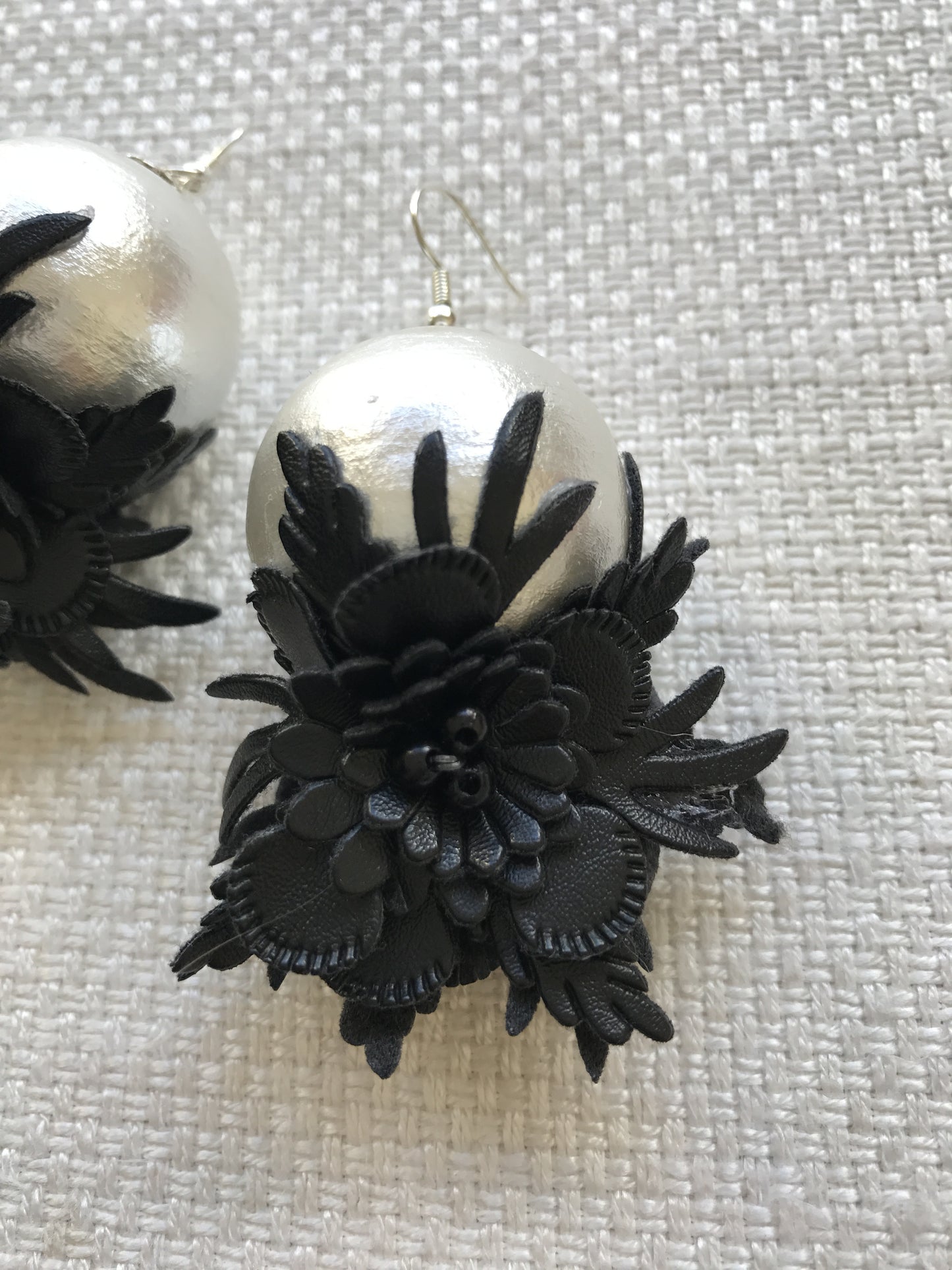 pearls w/ black leather flowers earrings