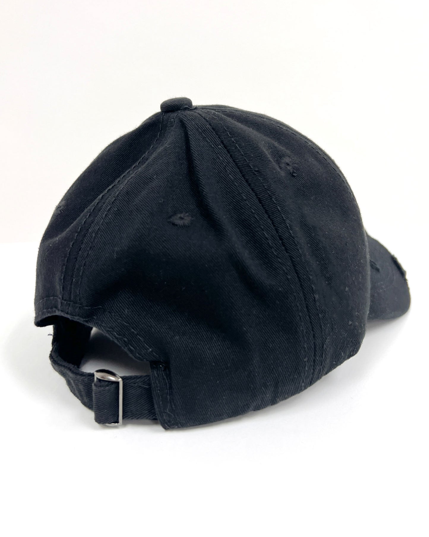 black ripped cap *pre-order*