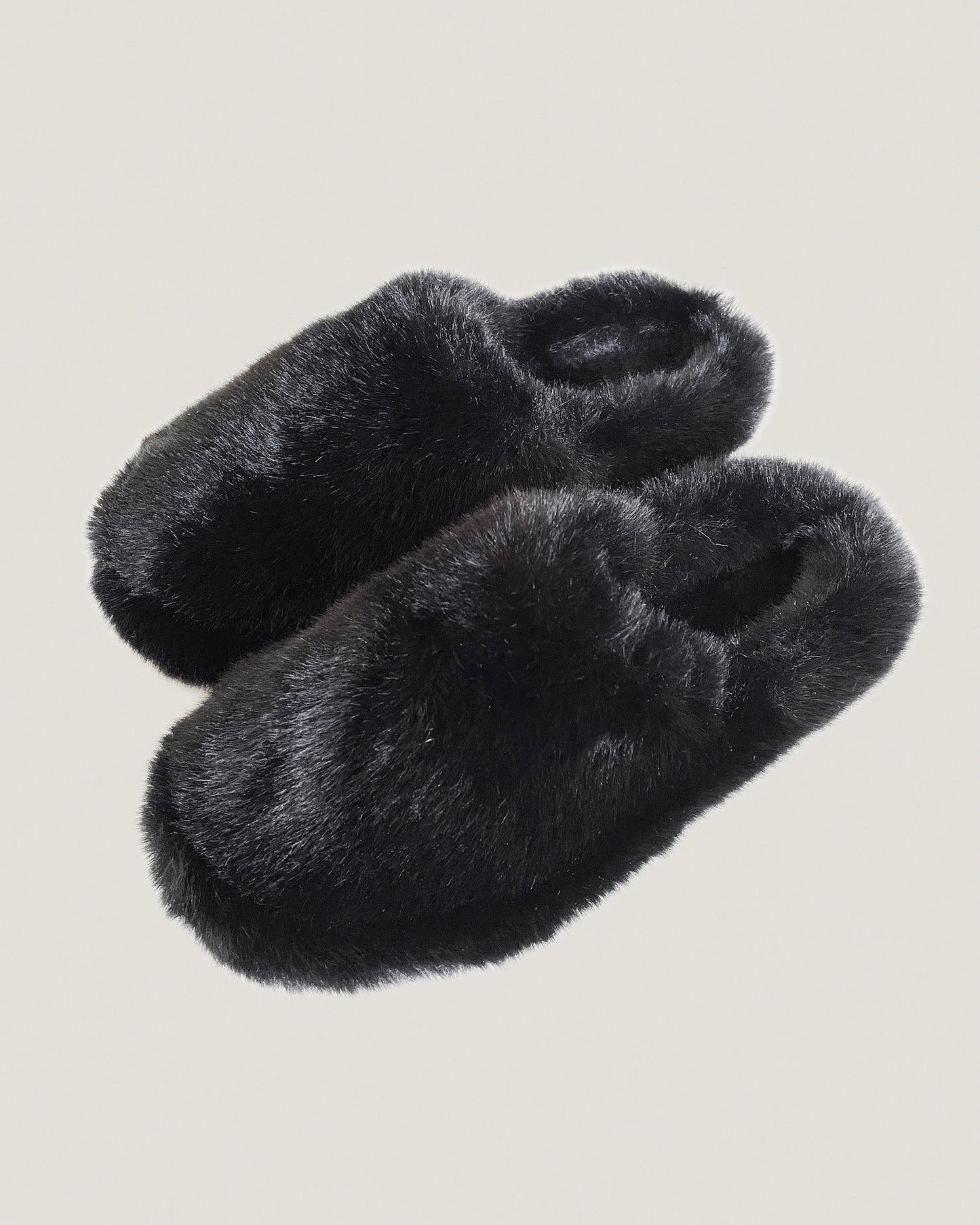 black furry lounge slippers *pre-order*