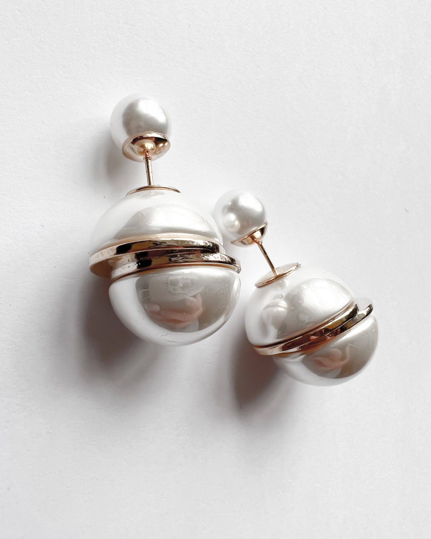asymmetric pearls earrings *pre-order*