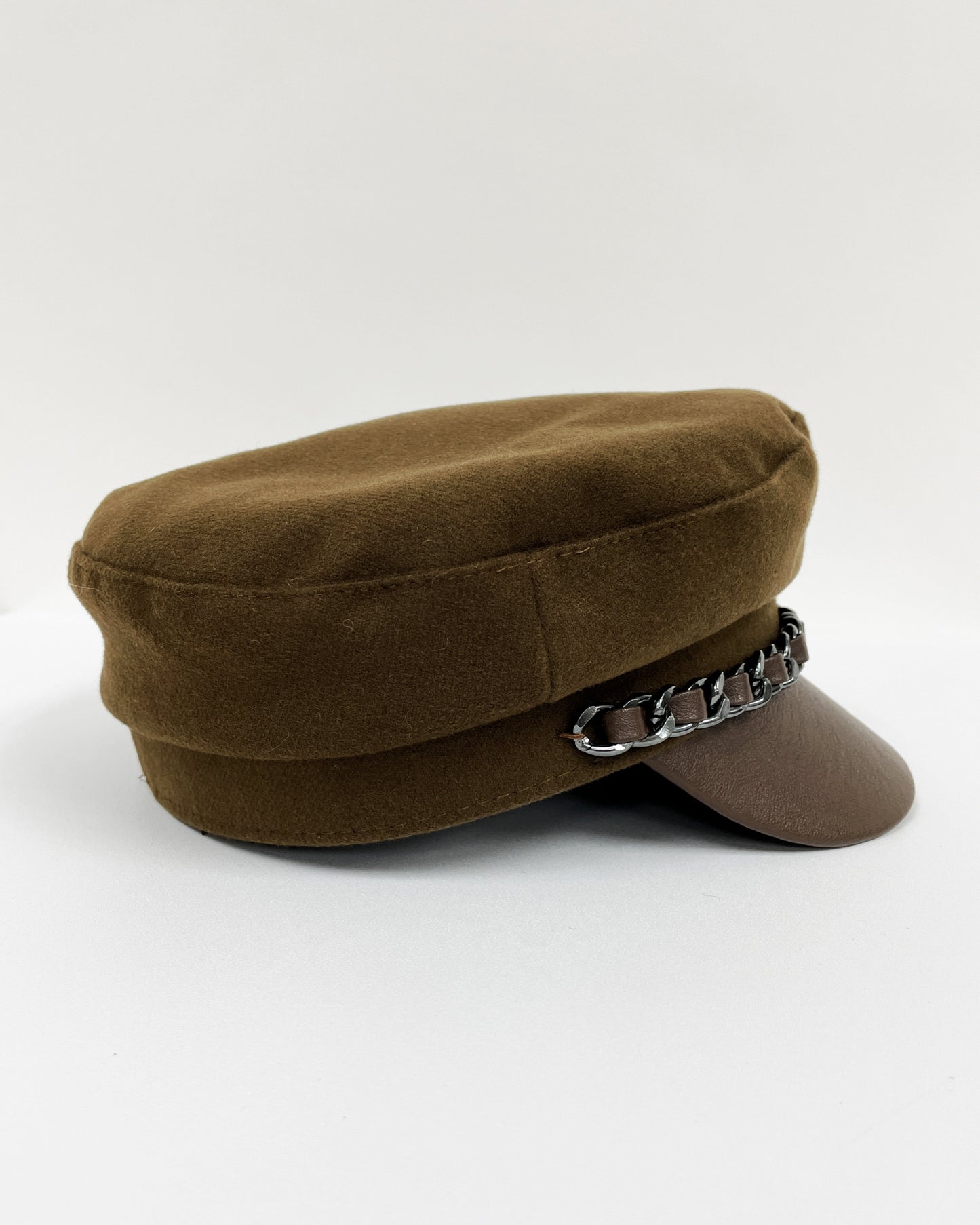 brown suede chain boy cap *pre-order*