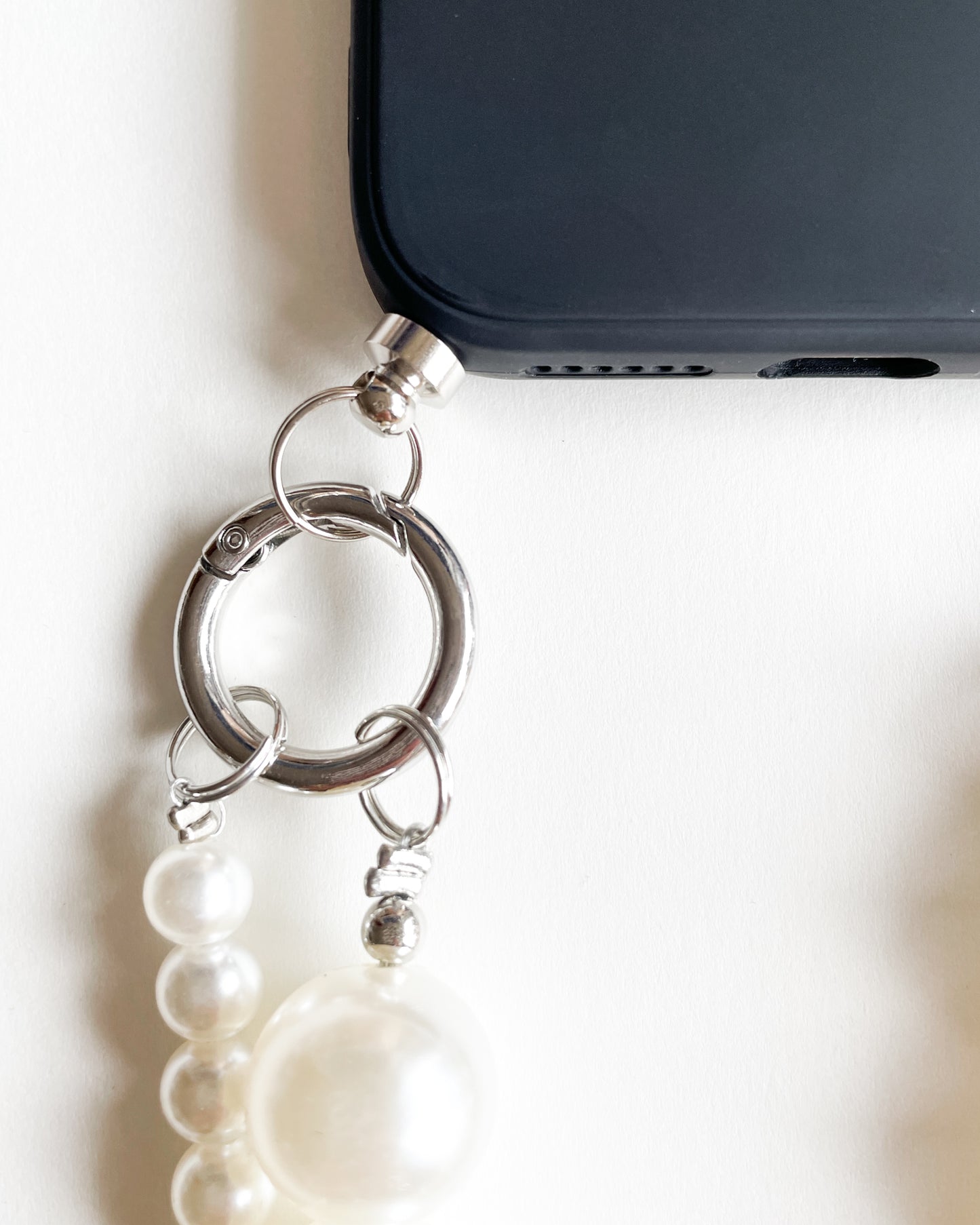 black silicone pearls straps phone case *pre-order*