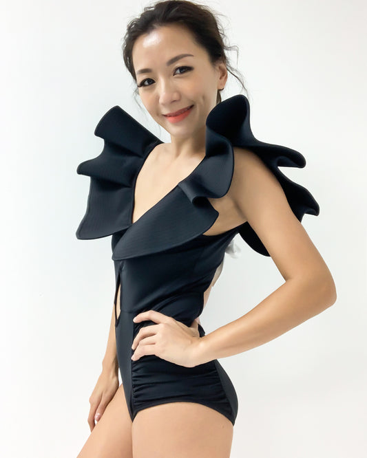 black bold ruffles cutout front one piece swimwear - M