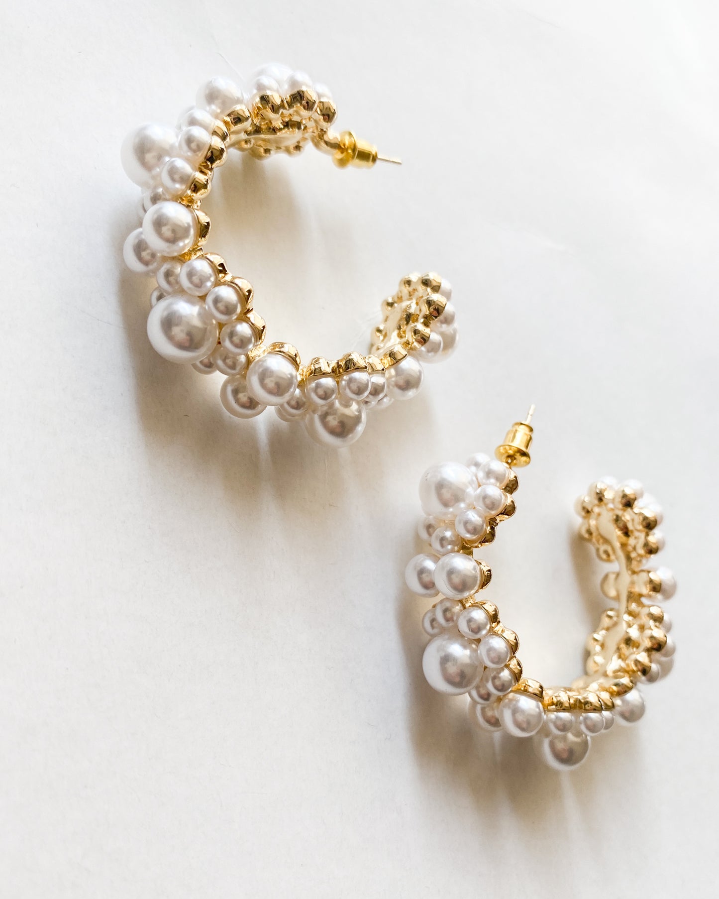 gold pearls loop earrings *pre-order*