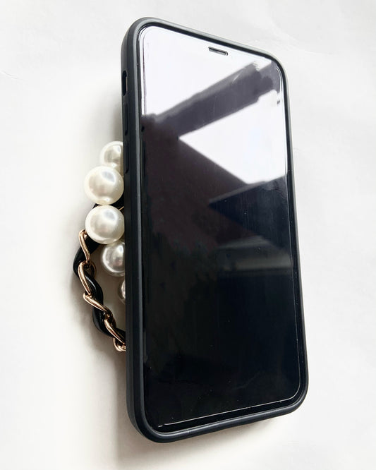 黑色矽膠和珍珠鍊手機殼 *預購*