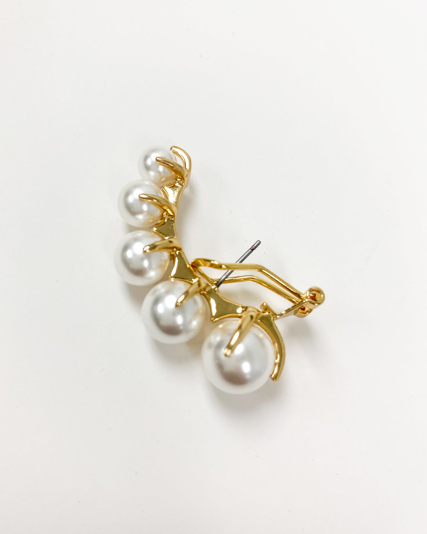 pearls single earrings *pre-order*