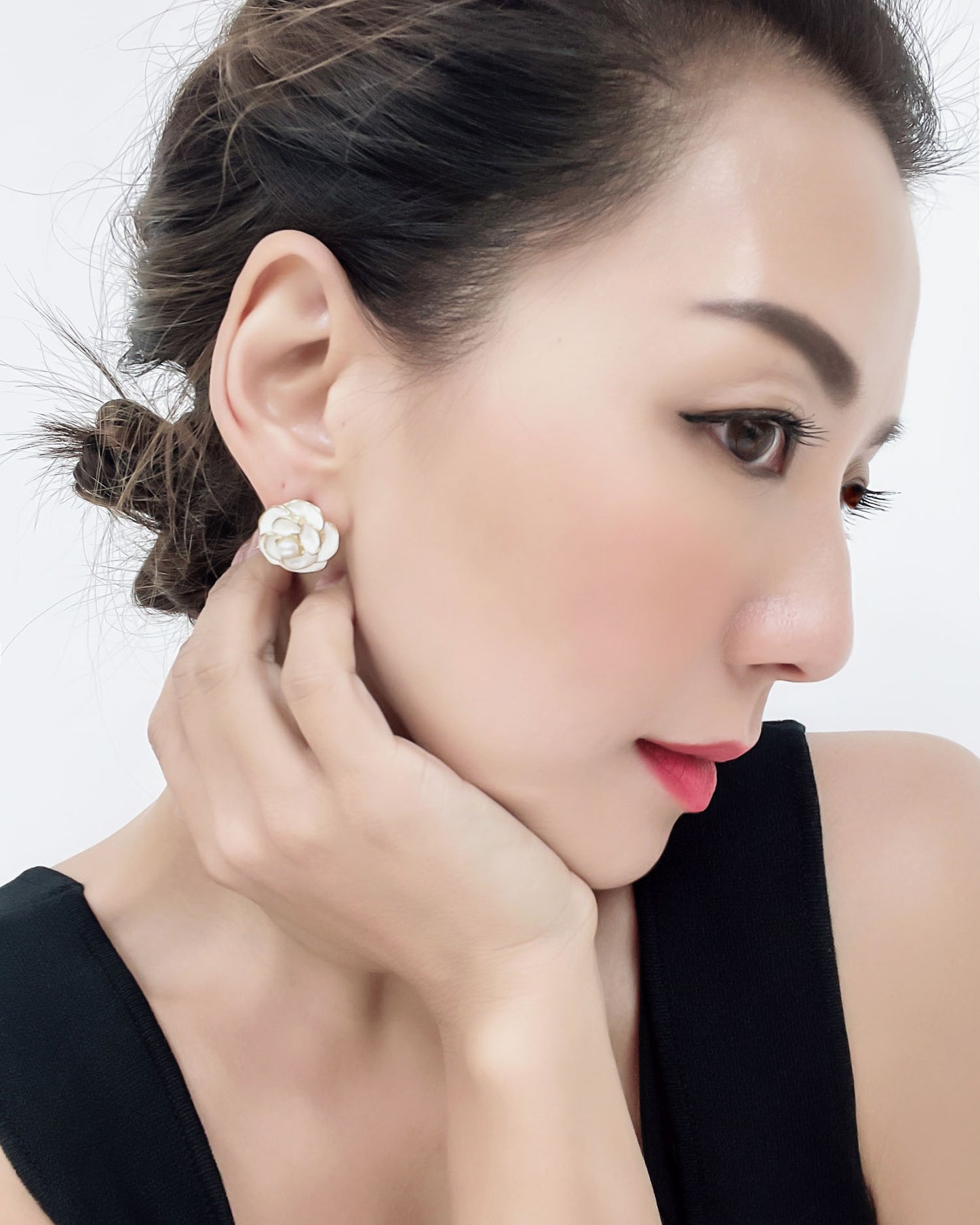 ivory gold diamond camellia flowers earrings *pre-order*