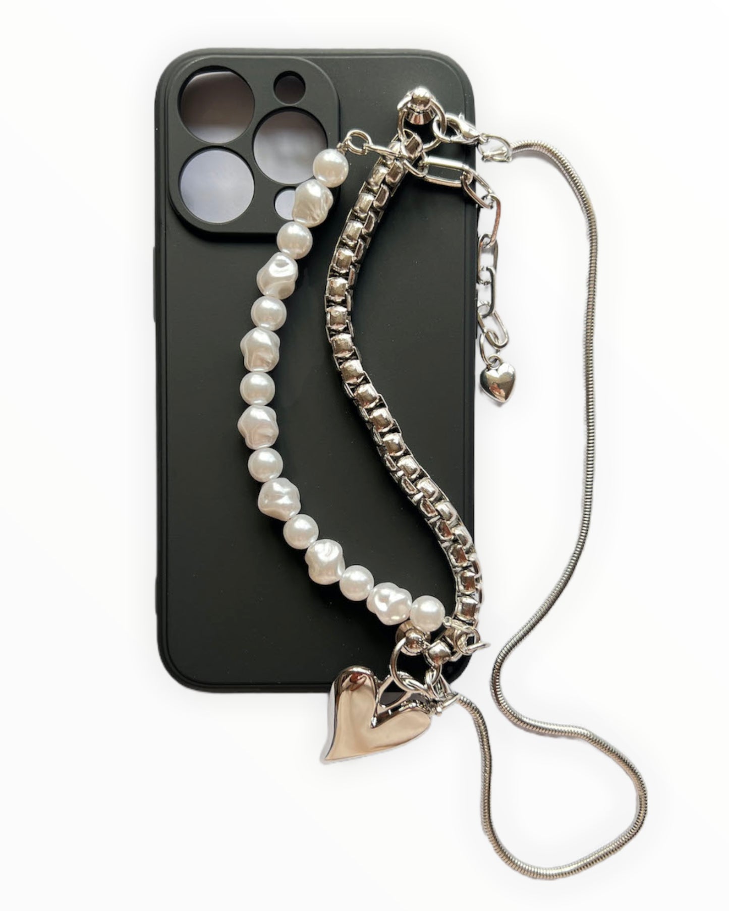 黑色矽膠珍珠和銀鍊心手機殼 *預購*